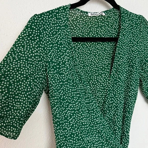 Reformation Sammy Floral Wrap Dress in Wyoming Print - Picture 7 of 11